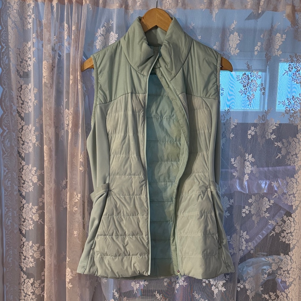 Lululemon Puffer Vest